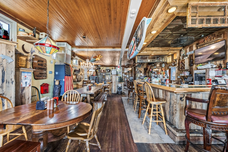 More Photos Of 5390 US 1, Grant-Valkaria Lodge Meeting Hall For Sale