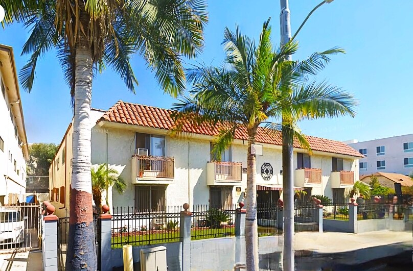 Primary Photo Of 5661 Lexington Ave, Los Angeles Apartments For Sale