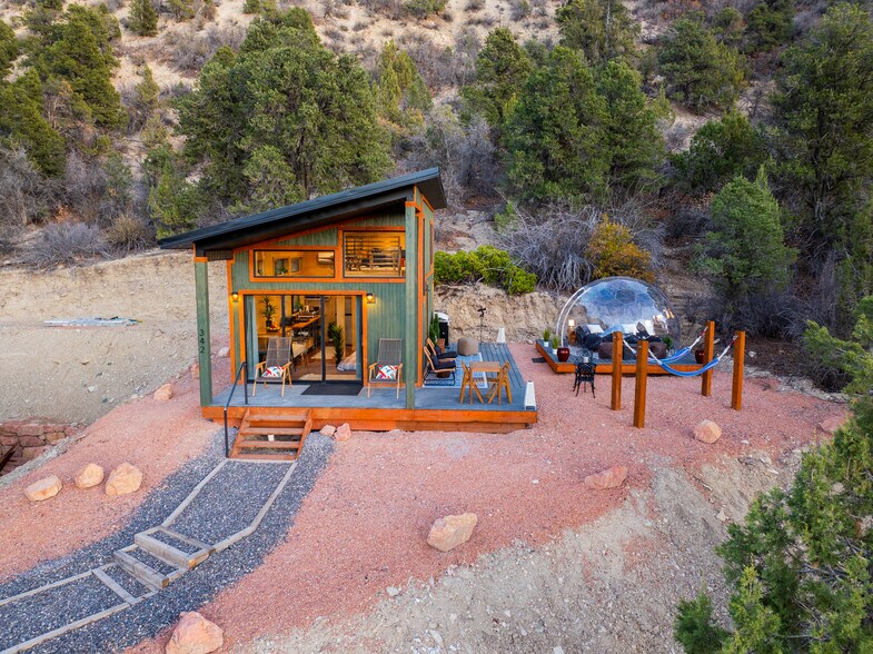 More Photos Of 342 Overlook Ln, Glendale Specialty For Sale