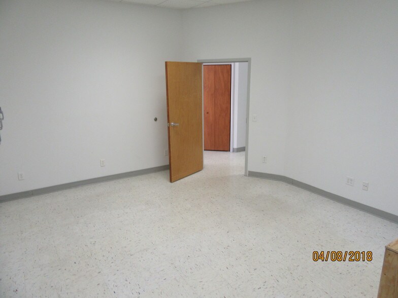 More Photos Of 1027 Florida Ave S, Rockledge Medical For Lease