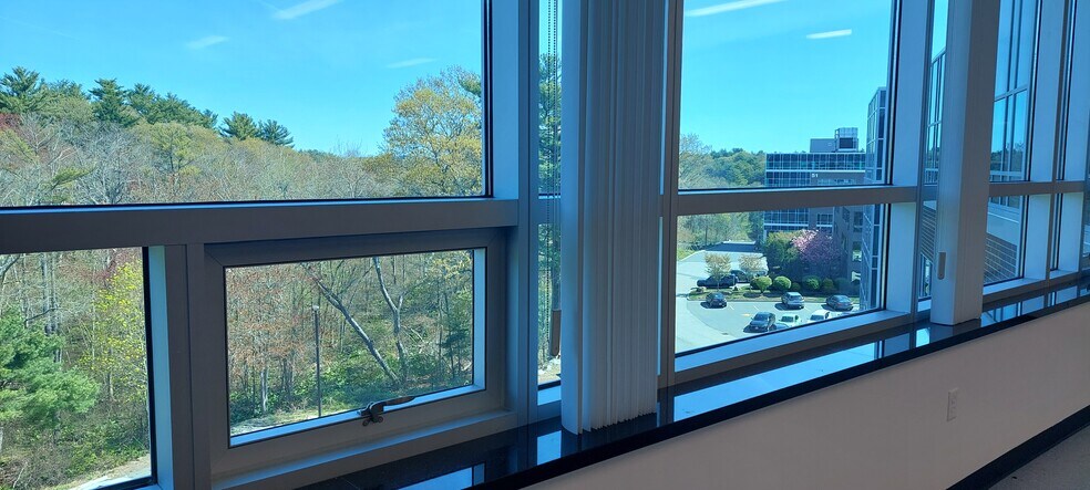 More Photos Of 48 Dunham Rd, Beverly Office For Lease
