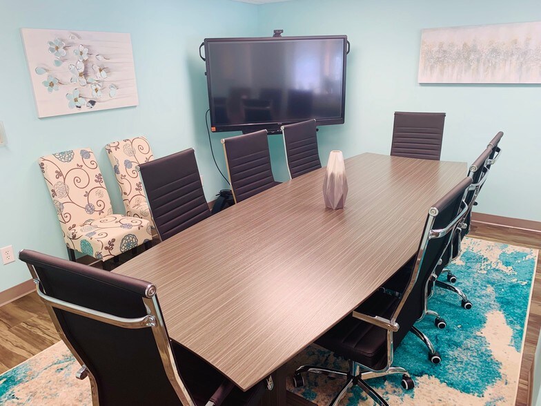 More Photos Of 10431 Patterson Ave, Richmond Coworking Space