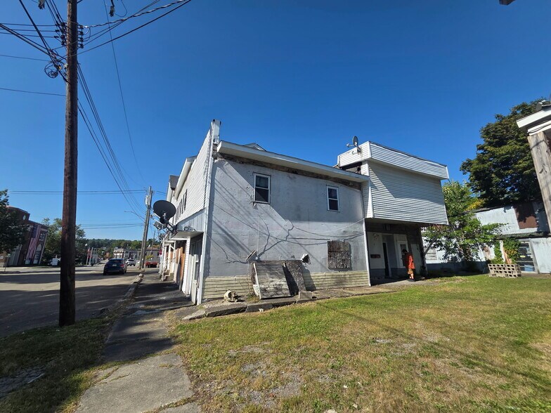 More Photos Of 15 Buffalo St, Gowanda Multifamily For Sale