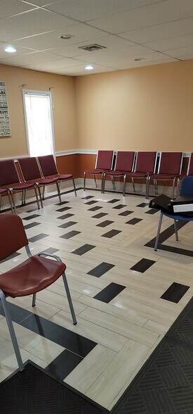 More Photos Of 364 Parsippany Rd, Parsippany Office For Sale