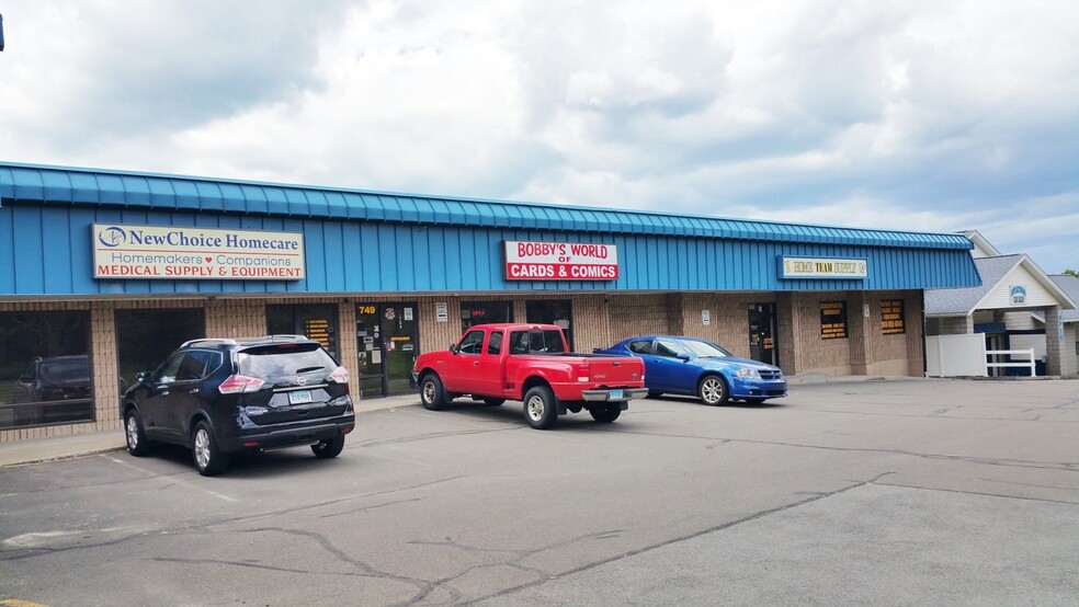 More Photos Of 749 Saybrook Rd, Middletown Unknown For Lease