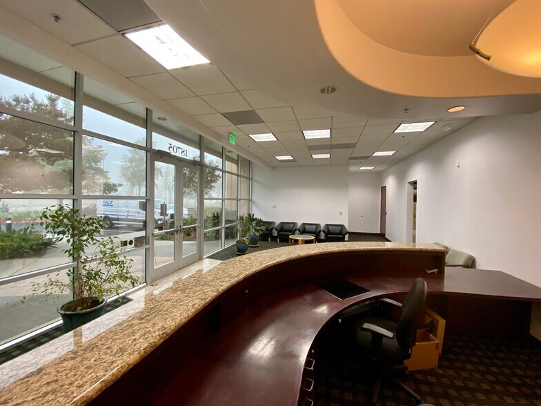 More Photos Of 18705 Madrone Pky, Morgan Hill Research And Development For Lease