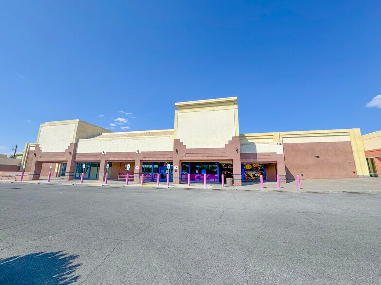 Primary Photo Of 716 S Boulder Hwy, Henderson General Retail For Sale