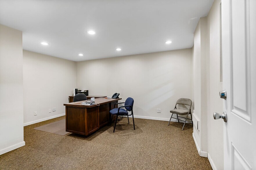 More Photos Of 1220 Industrial Way, Union Gap Warehouse For Lease