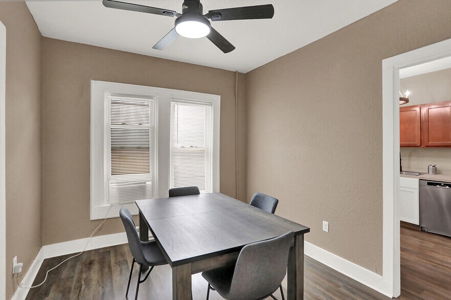 More Photos Of 1918 W Washington St, Indianapolis Apartments For Sale