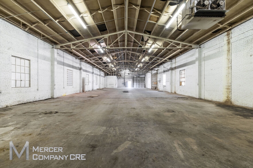 More Photos Of 1432 NW 5th St, Oklahoma City Manufacturing For Lease