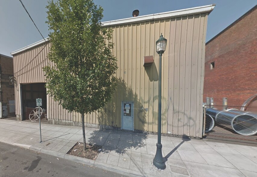 More Photos Of , Portland Unknown For Sale