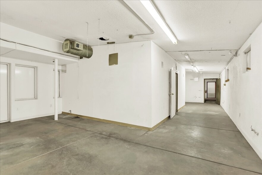 More Photos Of 762 Kalamath St, Denver Industrial For Sale