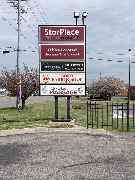 More Photos Of 143 Veterans Pky, Murfreesboro Office For Lease