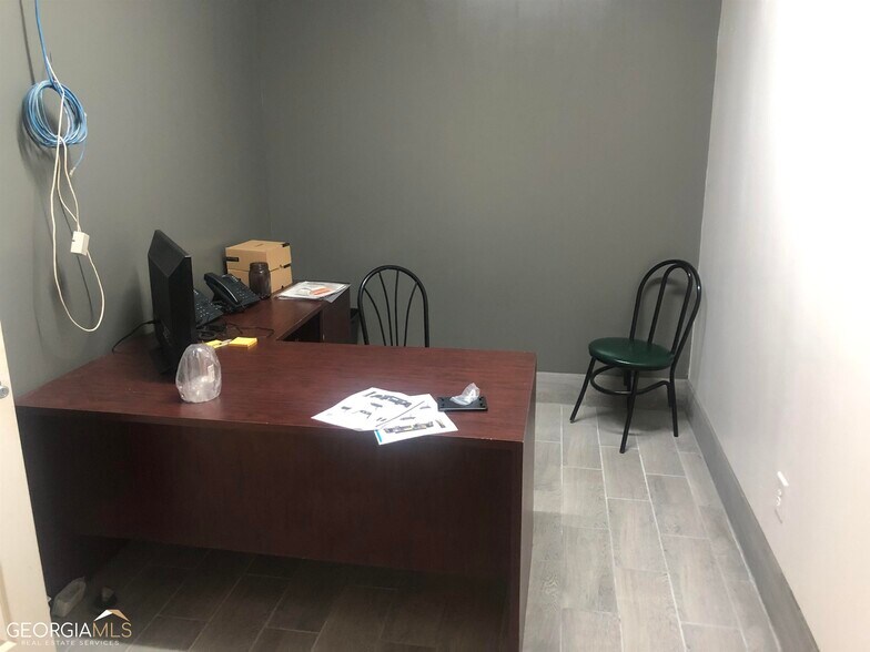 More Photos Of 6483 Cleveland Hwy, Clermont General Retail For Sale