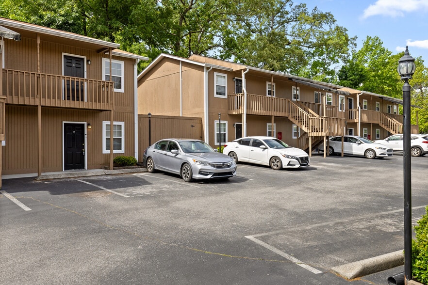 More Photos Of 1802 Hamill Rd, Hixson Apartments For Sale