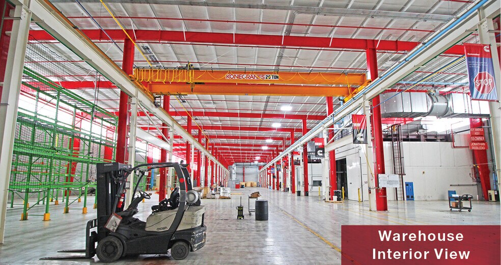 More Photos Of 4444 Kennedy Commerce Dr, Houston Manufacturing For Lease