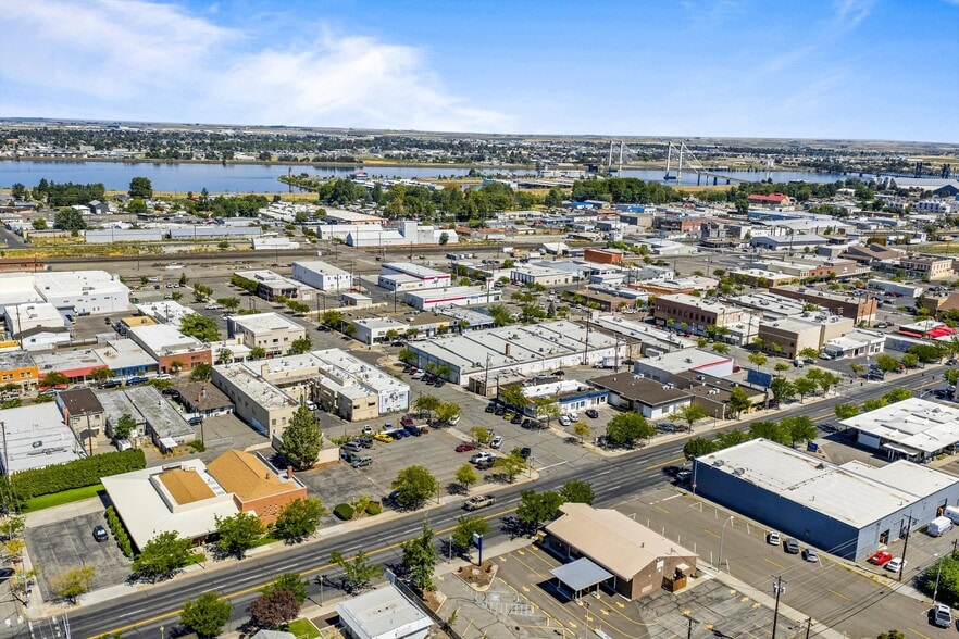 More Photos Of 11 S Cascade St, Kennewick Office For Sale