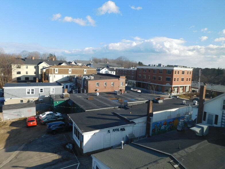 More Photos Of 9 Madbury Rd, Durham Storefront Retail Office For Lease