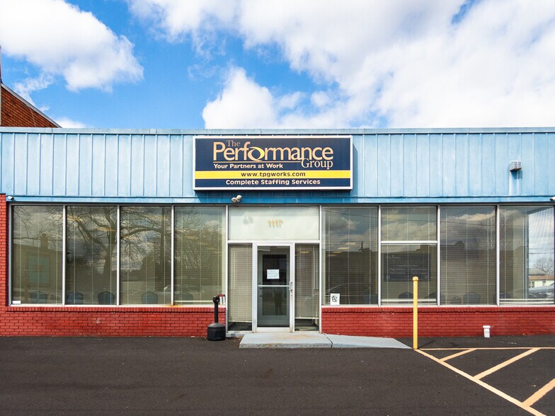 More Photos Of 1117 Union Blvd, Allentown Office For Sale