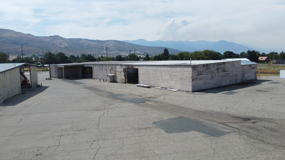 More Photos Of 3001 Broadway Ave, Baker City Land For Sale