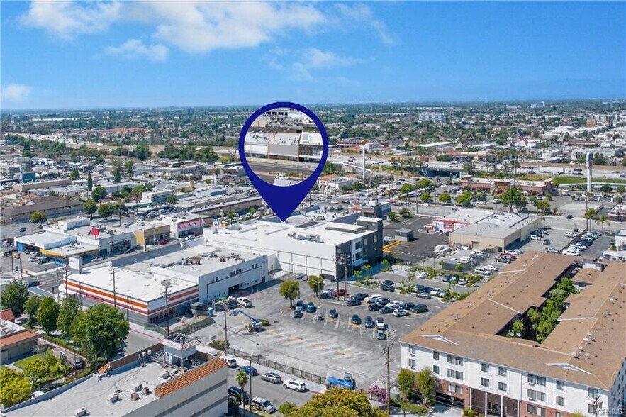 More Photos Of 17428 Bellflower Blvd, Bellflower Storefront For Lease