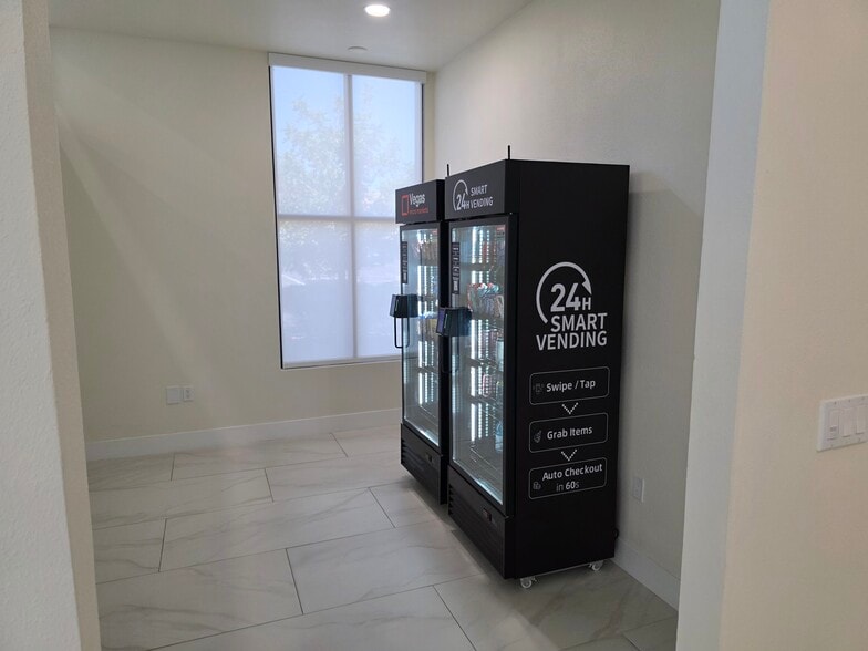 More Photos Of 9525 Hillwood Dr, Las Vegas Office For Lease