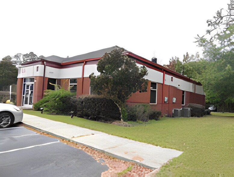 More Photos Of 795 US-64, Plymouth Medical For Sale