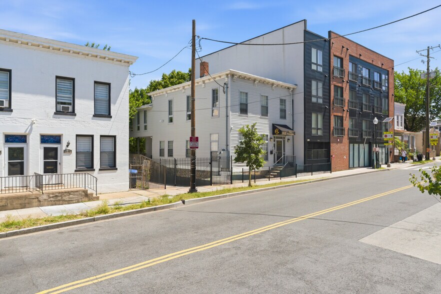 More Photos Of 1512 Marion Barry Ave SE, Washington Office For Sale