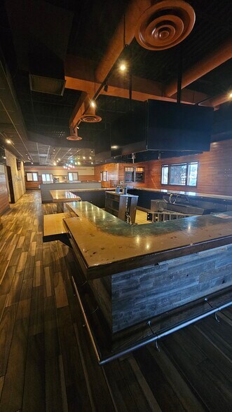 More Photos Of 3701 Call Field Rd, Wichita Falls Restaurant For Lease