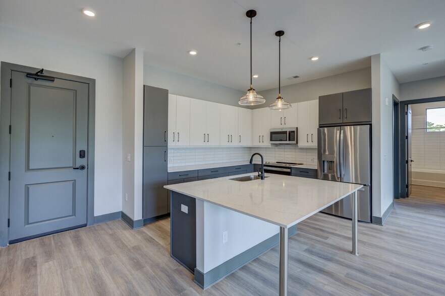 More Photos Of 352 S Walker St, Cary Apartments For Lease