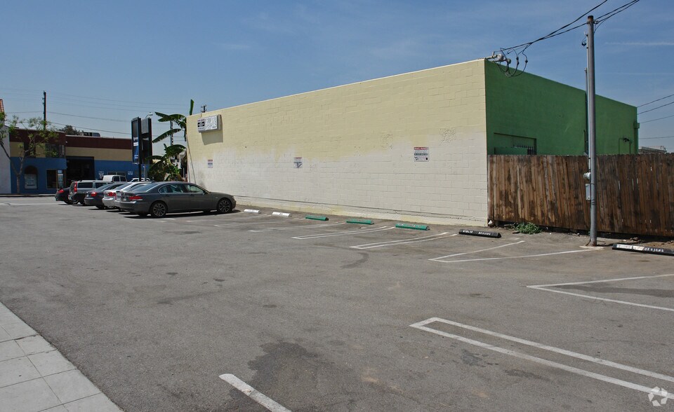 More Photos Of , West Hollywood Unknown For Sale