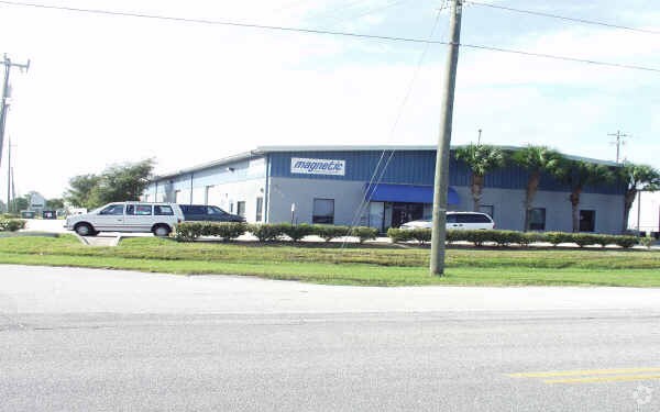 More Photos Of 275 Barnes Blvd, Rockledge Manufacturing For Lease