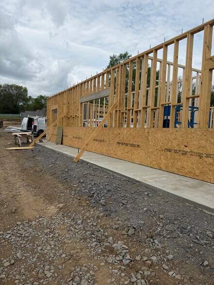 More Photos Of 1126 Louisville Hwy, Goodlettsville Land For Sale