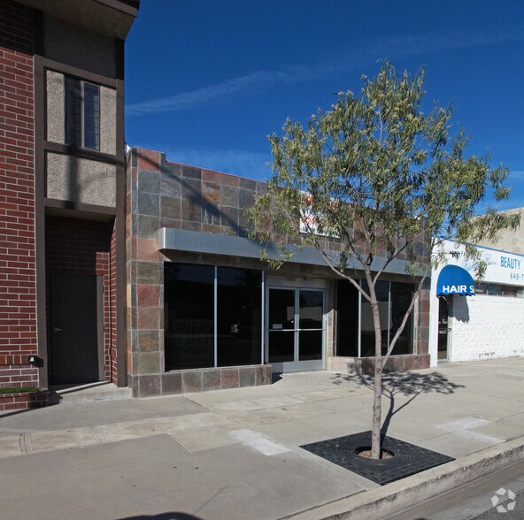 Primary Photo Of 2821 W Burbank Blvd, Burbank Storefront Retail Office For Sale
