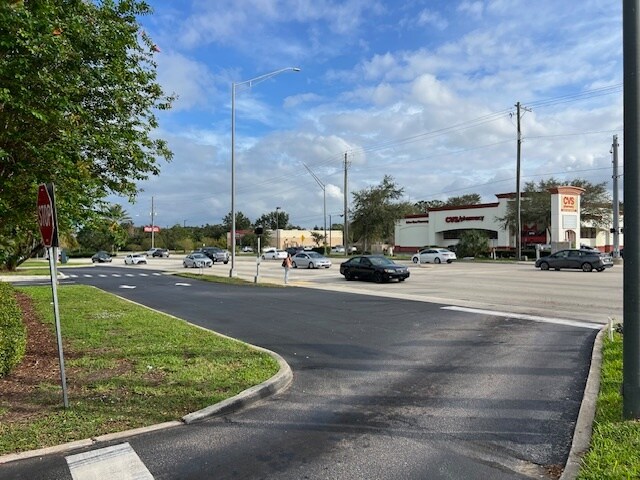 More Photos Of 801 Cypress Gardens Blvd, Winter Haven General Retail For Sale