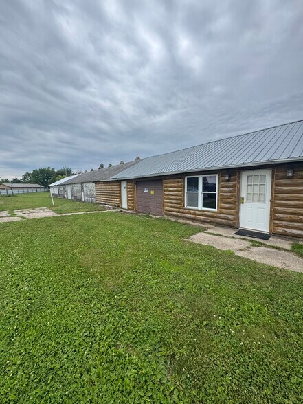 More Photos Of 21951 115th St, Iowa Falls Warehouse For Sale
