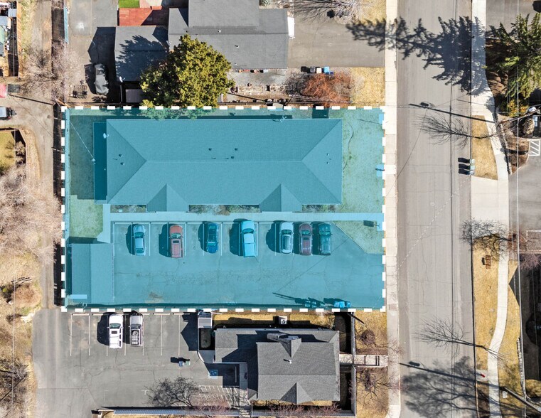 More Photos Of 414 NE Norton Ave, Bend Apartments For Sale