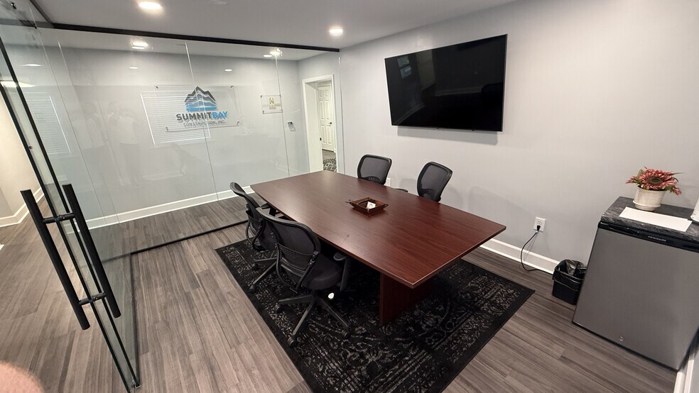 More Photos Of 5321 Memorial Hwy, Tampa Office For Lease