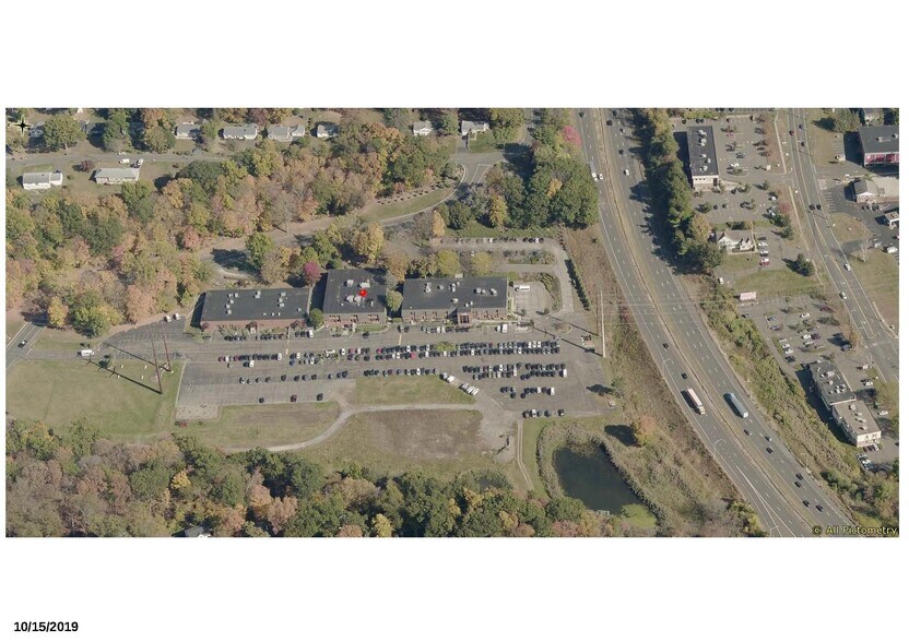 More Photos Of 6 Berkshire Blvd, Bethel Office For Sale