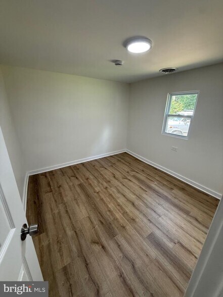 More Photos Of 14679 Coastal Hwy, Milton Office For Lease