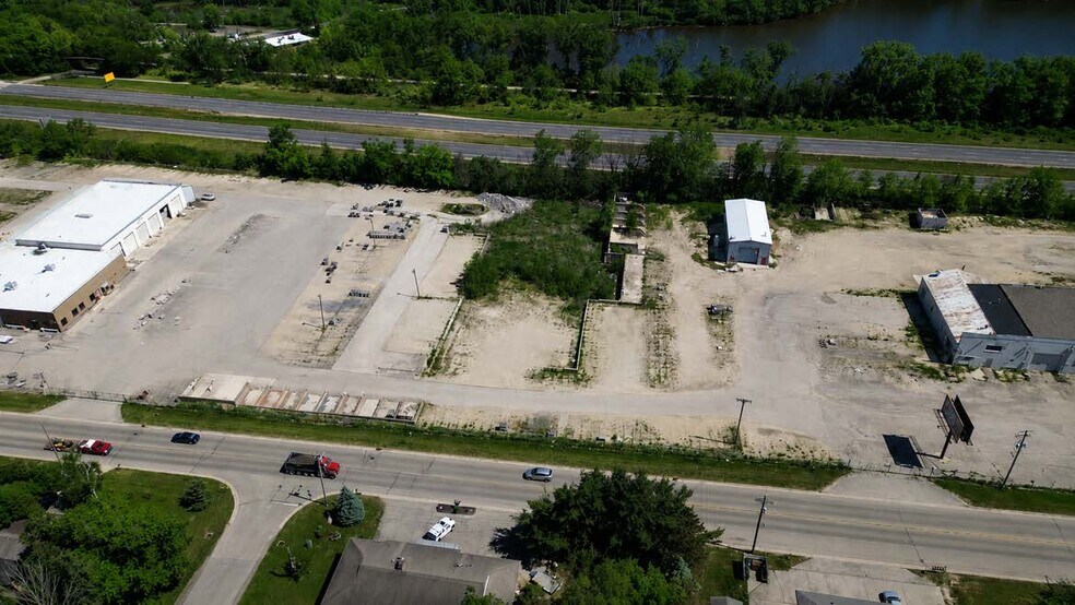 More Photos Of 6371-6399 Nesbitt Rd, Madison Land For Lease