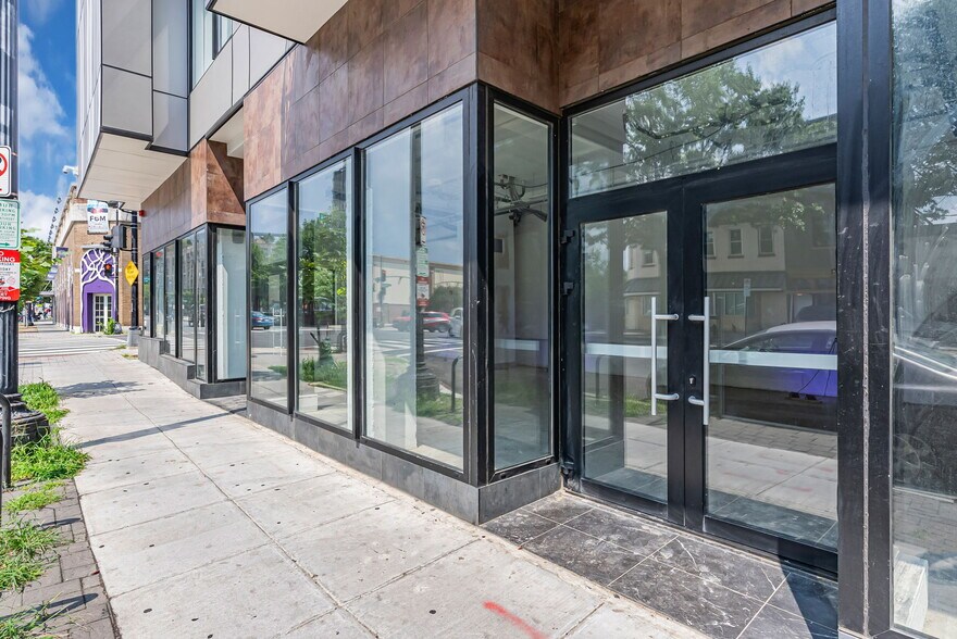 More Photos Of 3619 NW Georgia Ave, Washington Storefront Retail Residential For Lease