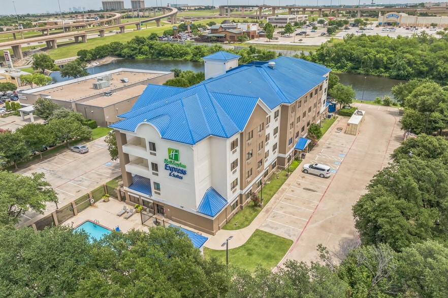 More Photos Of 4609 Citylake Blvd W, Fort Worth Hotel For Sale