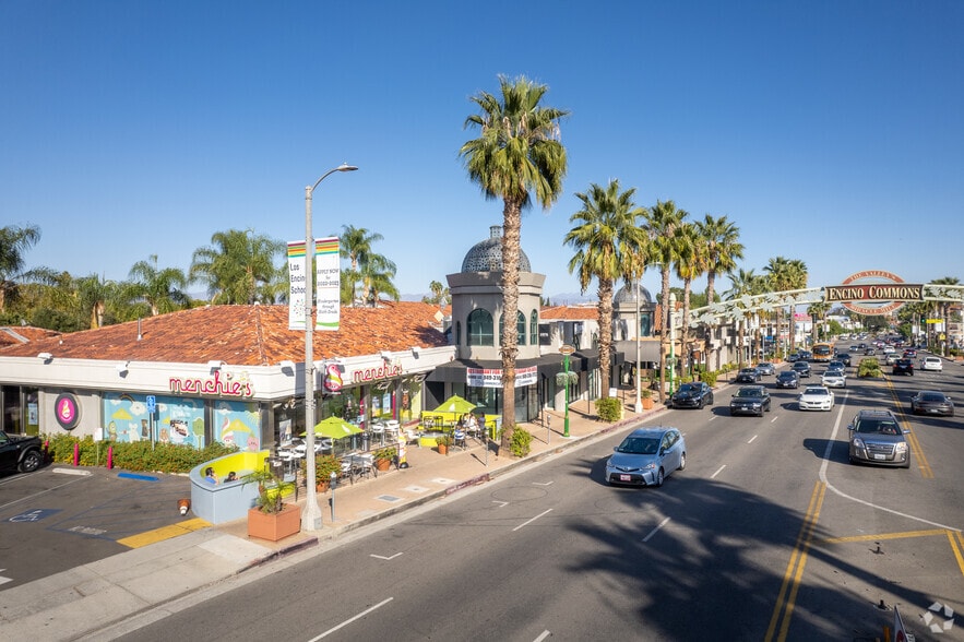 More Photos Of 17157-17253 Ventura Blvd, Encino Unknown For Lease