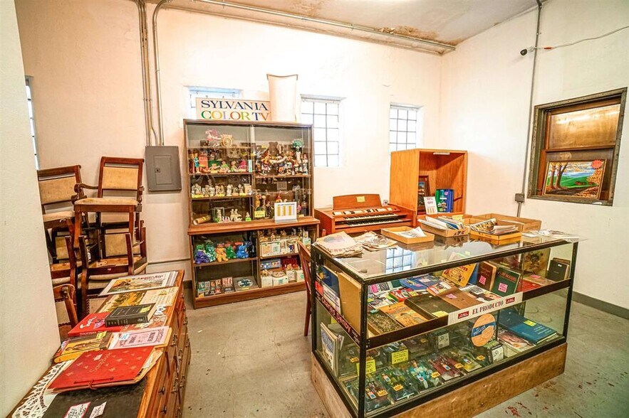 More Photos Of 604 E Wisconsin St, Sparta Industrial For Sale