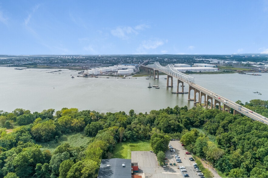 More Photos Of 4865 Arthur Kill Rd, Staten Island Warehouse For Sale