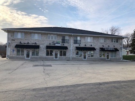 More Photos Of 1711 DeKalb Ave, Sycamore Office For Lease