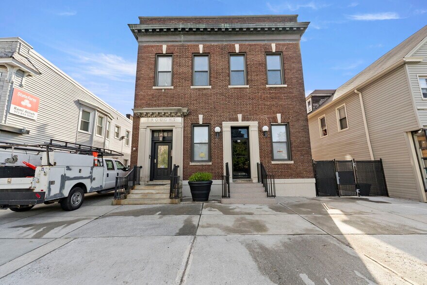 More Photos Of 268-270 Washington Ave, Belleville Office For Lease