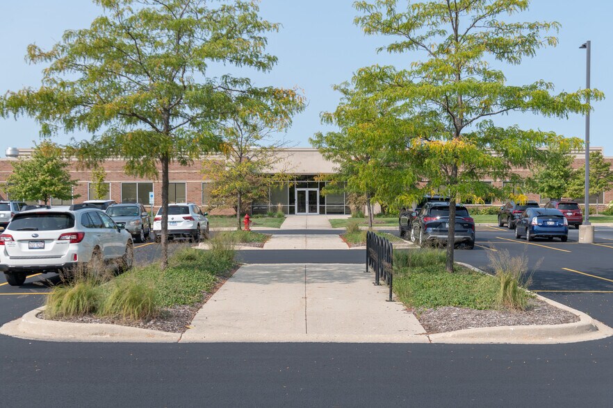 More Photos Of 27755 Diehl Rd, Warrenville Office For Lease