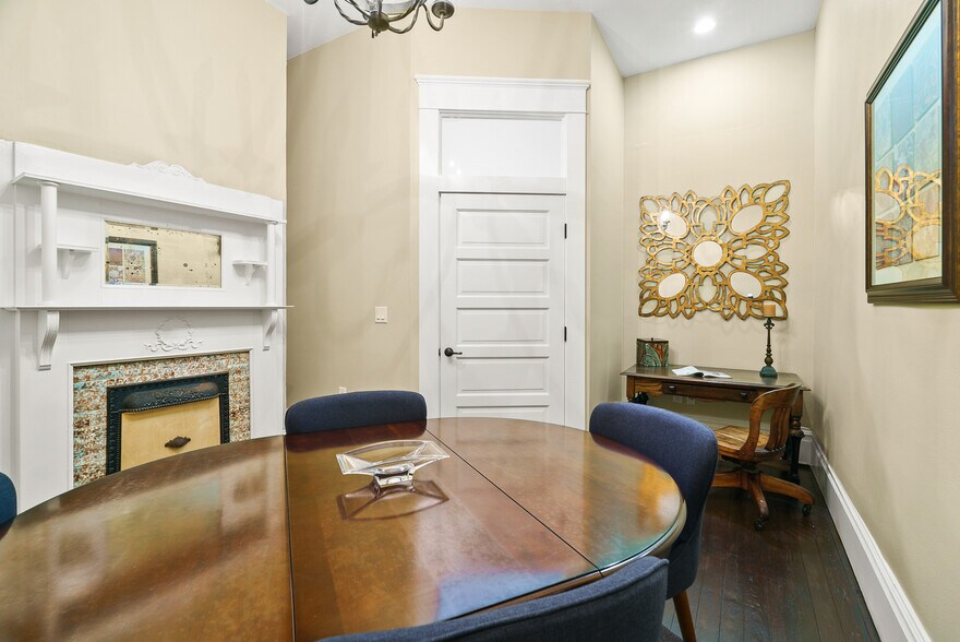 More Photos Of 800 Jackson St, Richmond Office Residential For Sale